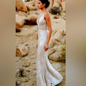 Dress the population sequin champagne gown